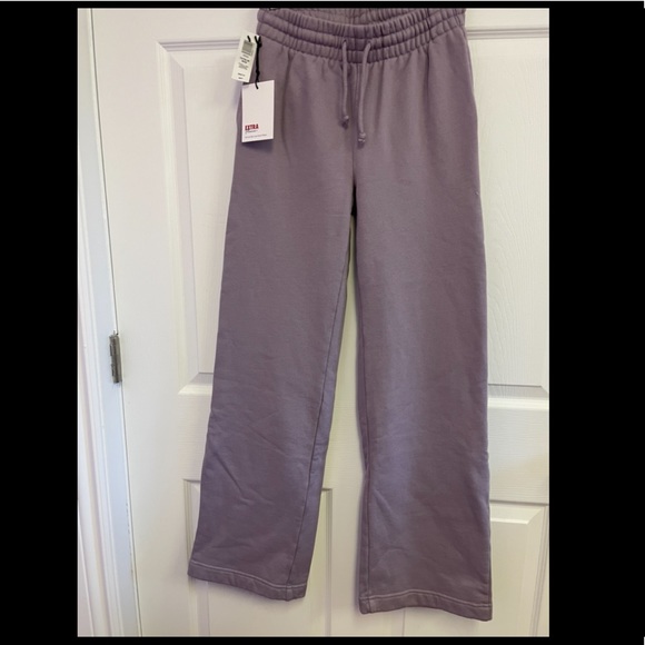 TNA extra fleece wide leg sweatpants - Picture 2 of 3